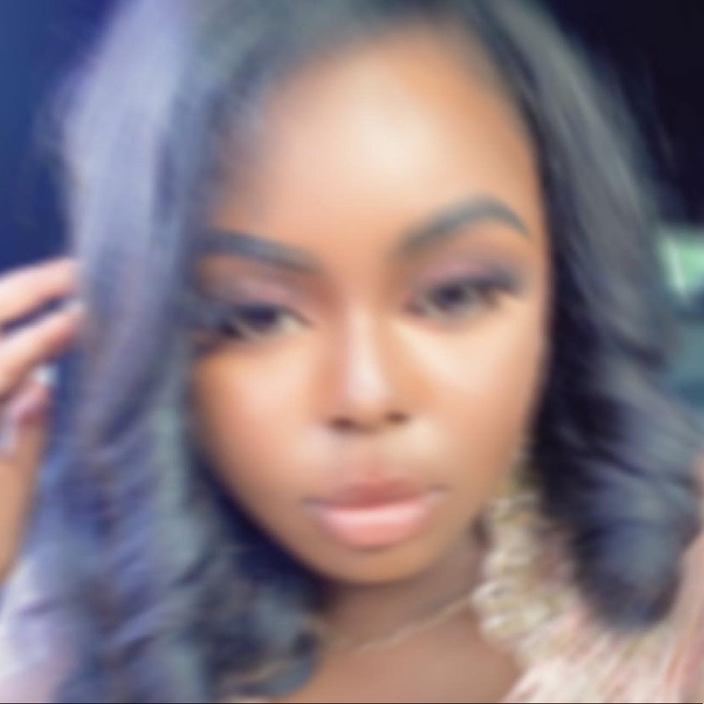 Meet your Posher, Emprisse